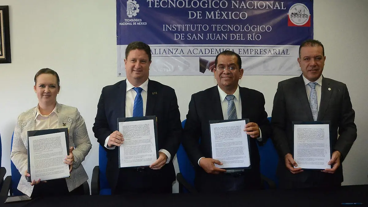 ITSJR signó convenio de colaboración con Canacintra y la Asociación de Industriales.